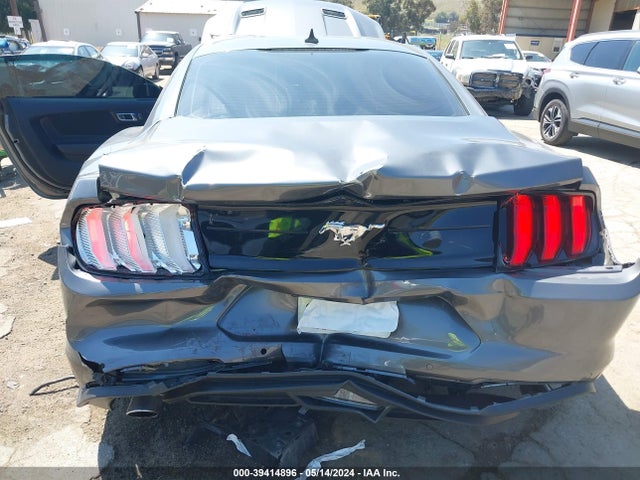 Ford Mustang Ecoboost Fastback 2022 1FA6P8TH0N5132911 Image 12