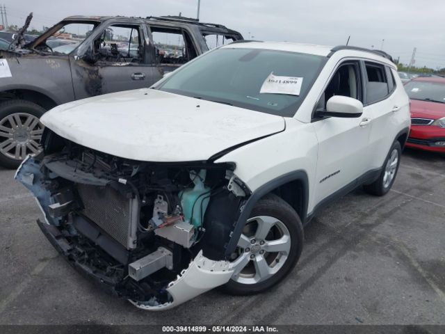 3C4NJCBB8LT141344 Jeep Compass Latitude Fwd