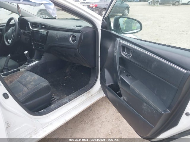 Toyota COROLLA LE 2018 2T1BURHE7JC089574 Image 5
