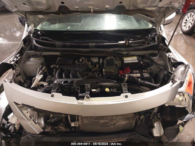 Nissan Versa 1.6 Sv 2018 3N1CN7AP6JK392191 Image 10