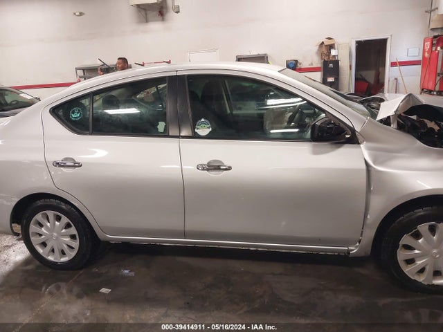 Nissan Versa 1.6 Sv 2018 3N1CN7AP6JK392191 Image 14