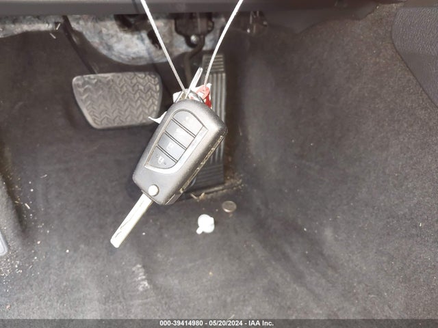 Toyota CAMRY LE 2022 4T1C11AK0NU627728 Image 11