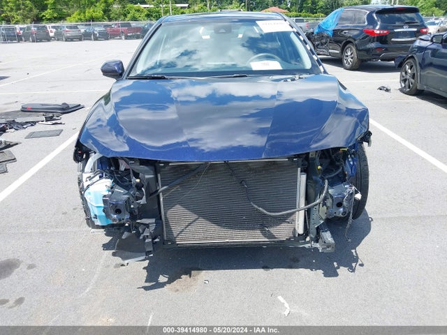 Toyota CAMRY LE 2022 4T1C11AK0NU627728 Image 13