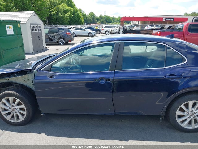 Toyota CAMRY LE 2022 4T1C11AK0NU627728 Image 15