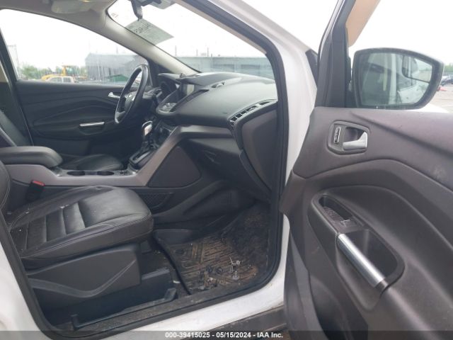 1FMCU9G92GUC71201 Ford ESCAPE SE