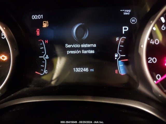 3C4NJDCB3JT201743 Jeep Compass Limited 4x4