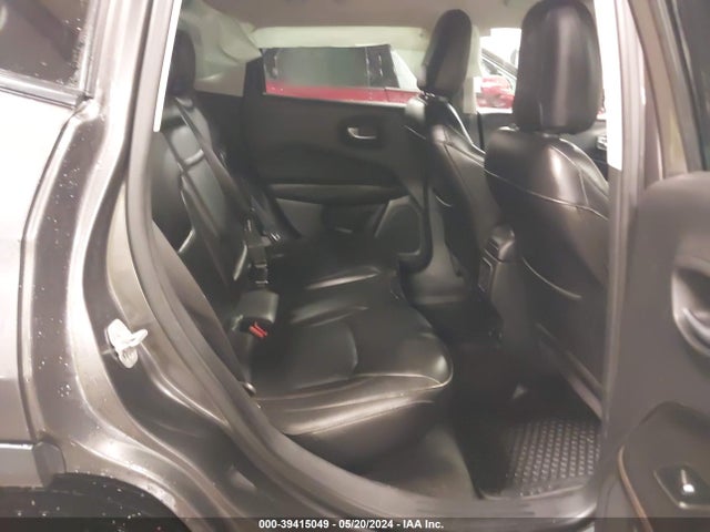 3C4NJDCB3JT201743 Jeep Compass Limited 4x4