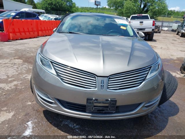 3LN6L2J92GR611566 Lincoln MKZ