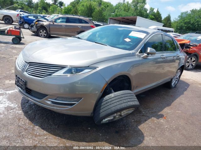 3LN6L2J92GR611566 Lincoln MKZ