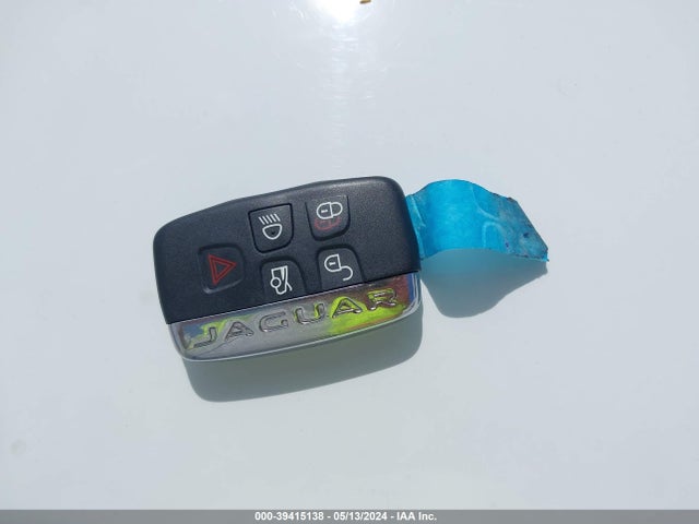 2016 JAGUAR XJ SAJWA2G71G8W00707 Photo 10