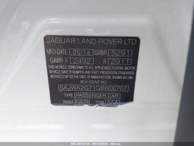 2016 JAGUAR XJ SAJWA2G71G8W00707 Photo 8