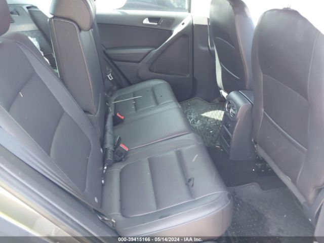 WVGAV3AX2EW567247 Volkswagen TIGUAN SE