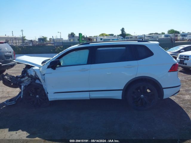 3VV3B7AXXMM129122 Volkswagen Tiguan 2.0t Se/2.0t Se R-line Black/2.0t Sel