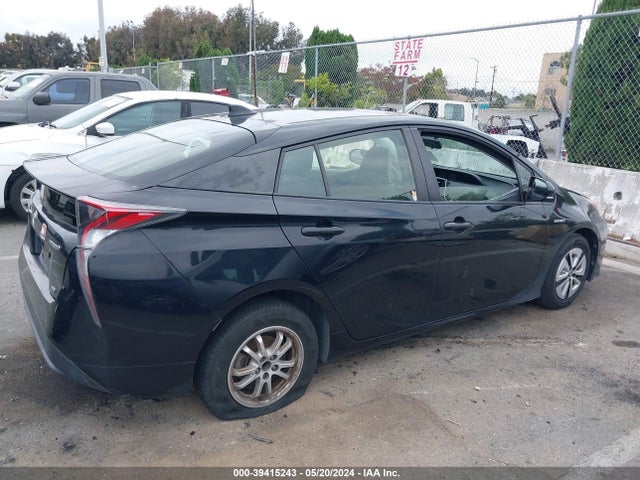 Toyota Prius Two Eco 2016 JTDKARFU4G3020474 Image 14