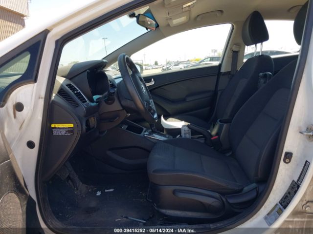 3KPFL4A75JE253201 KIA FORTE LX
