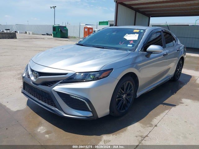 Toyota CAMRY SE 2022 4T1T11AK7NU673430 Image 2