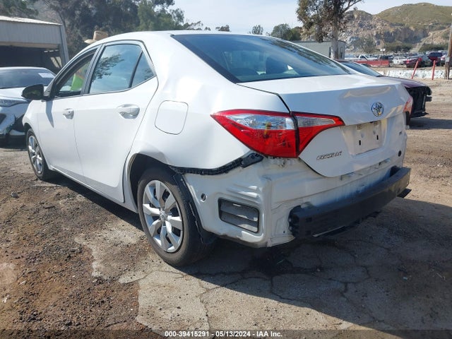 Toyota COROLLA LE 2016 5YFBURHE6GP368006 Image 3