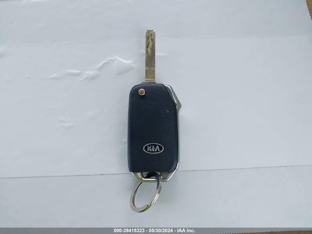 KIA SOUL LX 2020 KNDJ23AU7L7088932 Image 11