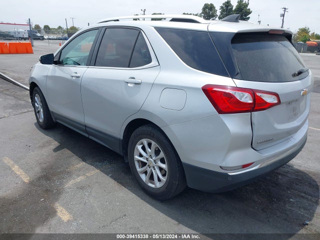 Chevrolet EQUINOX LT 2018 2GNAXJEV8J6323058 Image 3
