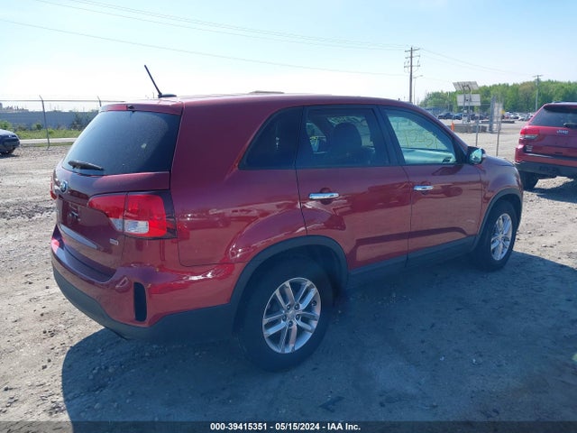 KIA SORENTO LX 2015 5XYKT3A6XFG618952 Image 4