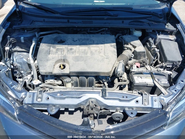 Toyota COROLLA LE 2018 5YFBURHE2JP798607 Image 10