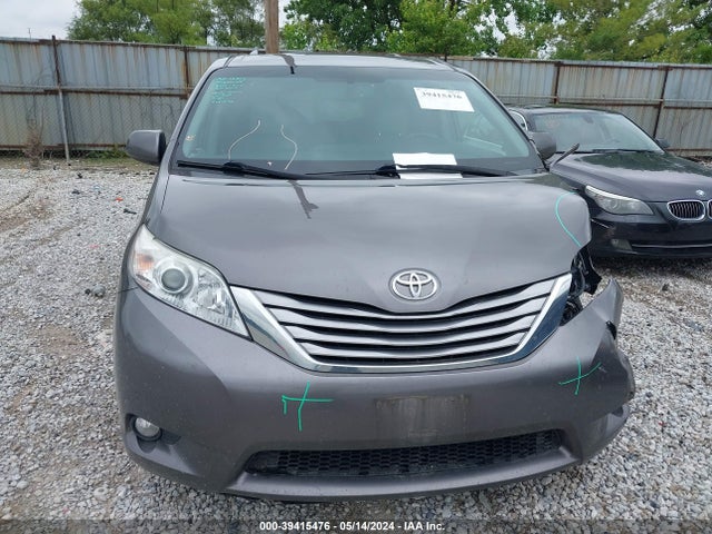 Toyota Sienna Xle 8 Passenger 2017 5TDYZ3DC5HS836765 Image 13