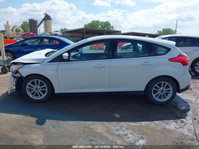 1FADP3K27JL207181 Ford FOCUS SE