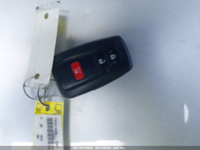 Toyota Prius Two 2017 JTDKBRFU9H3056806 Image 11