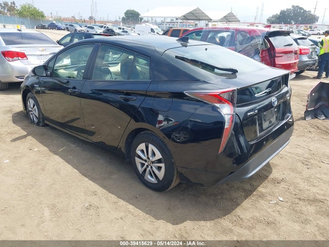Toyota Prius Two 2017 JTDKBRFU9H3056806 Image 3