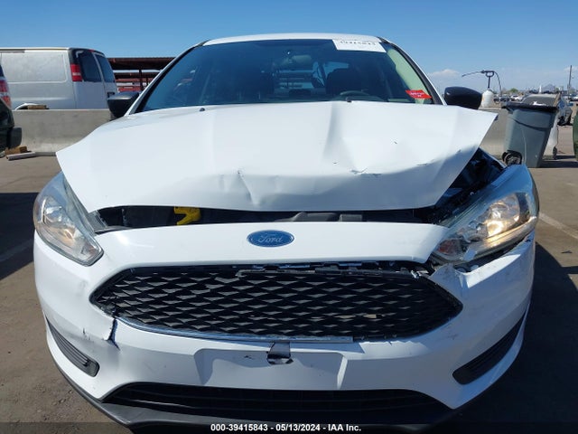 Ford FOCUS S 2017 1FADP3E2XHL230735 Image 12