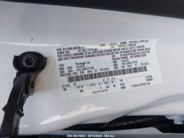 Ford FOCUS S 2017 1FADP3E2XHL230735 Image 9