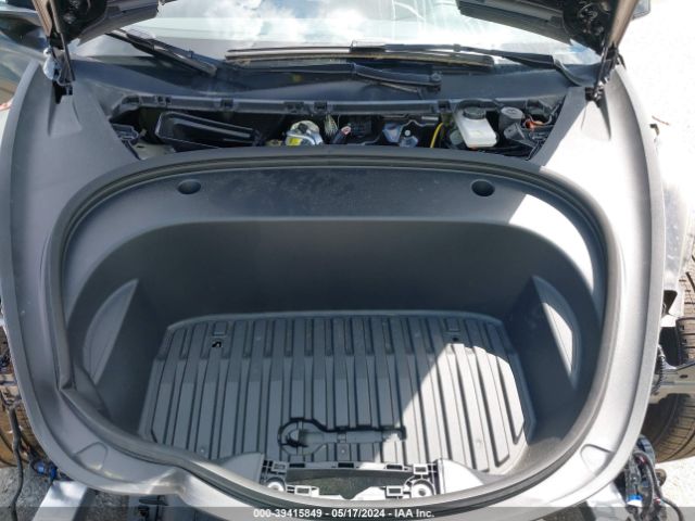 2023 TESLA MODEL 3 5YJ3E1EA6PF696056 Photo 9