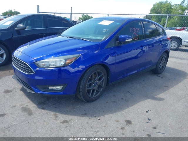 Ford FOCUS SE 2015 1FADP3K23FL364777 Image 2