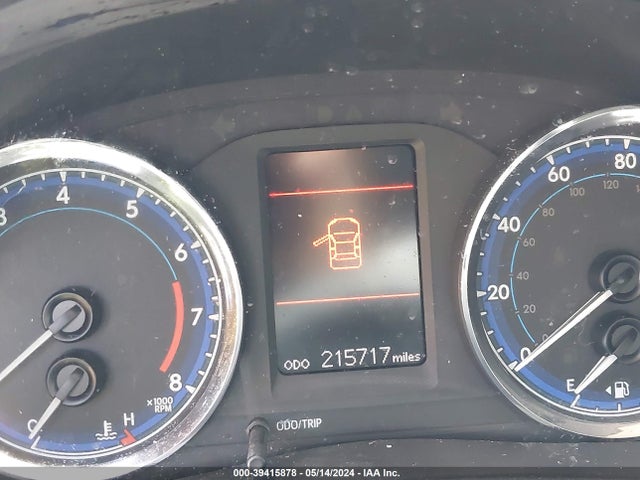 Toyota COROLLA LE 2018 2T1BURHE2JC018573 Image 15