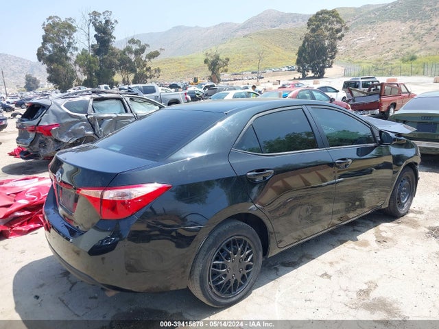 Toyota COROLLA LE 2018 2T1BURHE2JC018573 Image 4