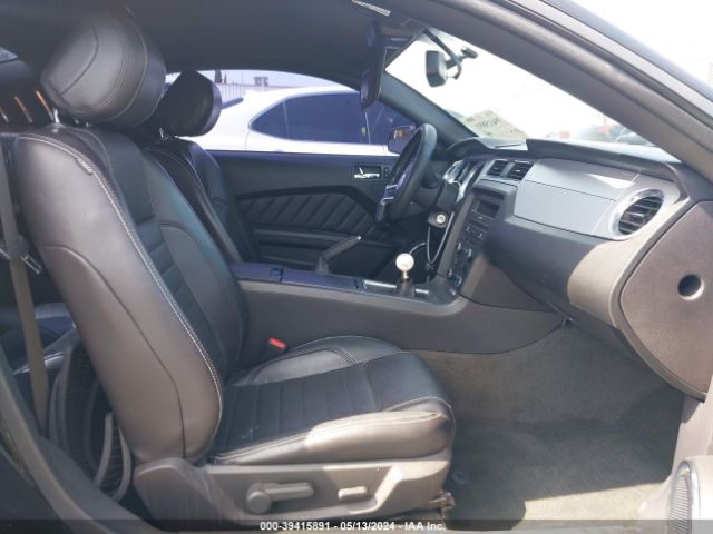 1ZVBP8CF3E5203572 Ford Mustang Gt Premium