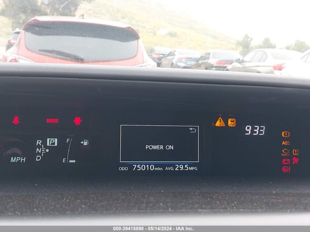 Toyota Prius V Four 2017 JTDZN3EU6HJ058948 Image 7