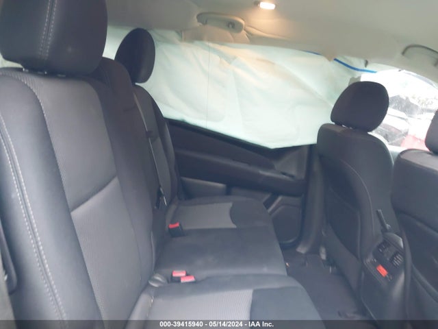 Nissan Pathfinder Sv 2017 5N1DR2MM7HC661319 Image 8