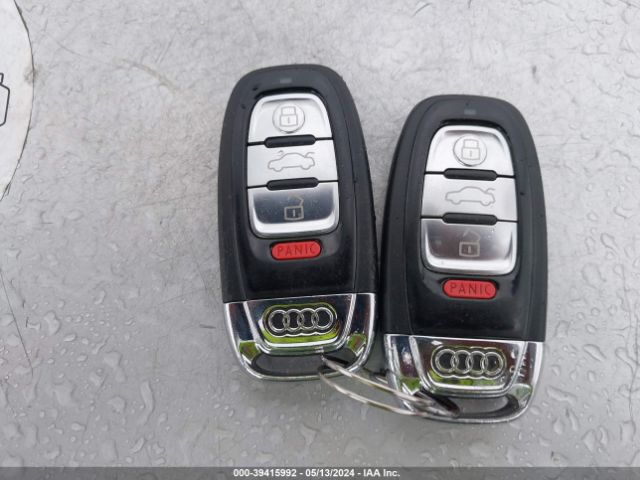 2013 AUDI S8 WAUD2AFD0DN009766 Photo 10
