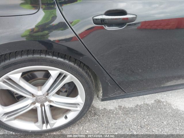 2013 AUDI S8 WAUD2AFD0DN009766 Photo 5