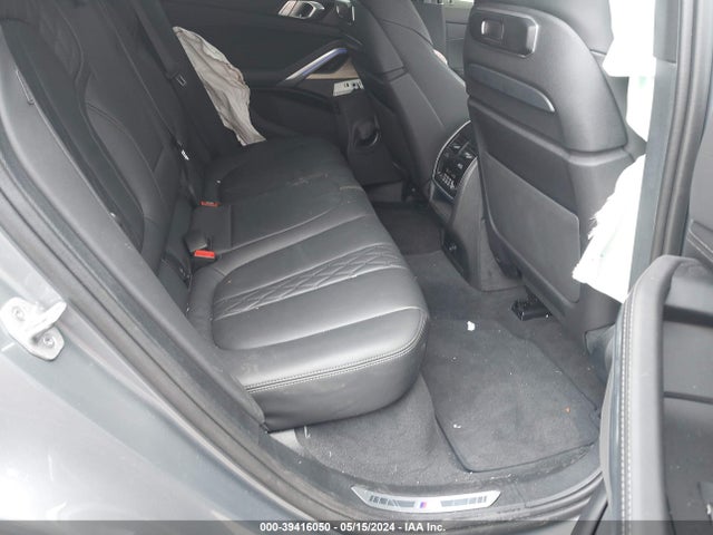 BMW X6 M60i 2024 5UX43EX02R9U31958 Image 8