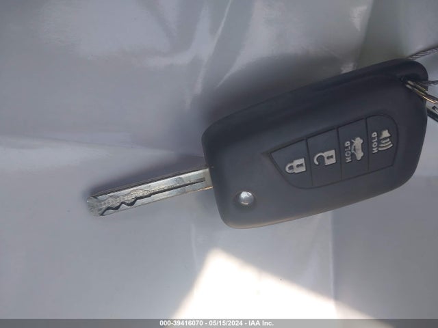 Toyota COROLLA SE 2021 5YFS4MCE3MP088047 Image 11