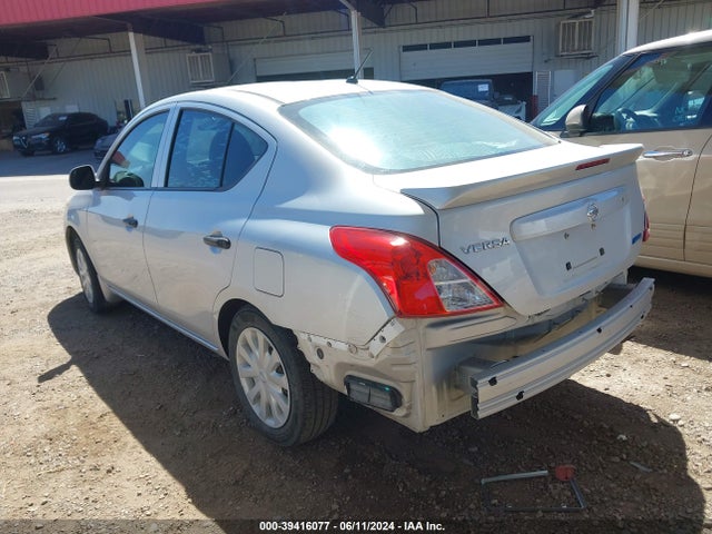 Nissan Versa 1.6 S+ 2015 3N1CN7AP4FL803802 Image 3