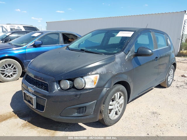 Chevrolet Sonic Lt Auto 2014 1G1JC6SH1E4151049 Image 2