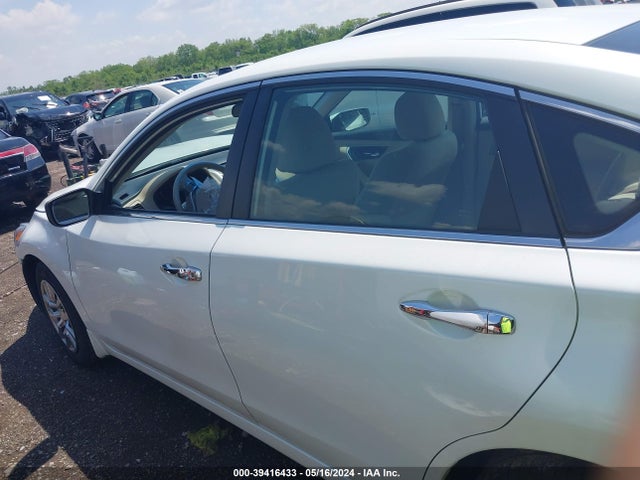 Nissan Altima 2.5 S 2014 1N4AL3AP0EN385522 Image 14