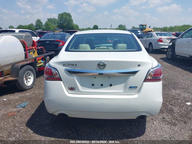 Nissan Altima 2.5 S 2014 1N4AL3AP0EN385522 Image 16