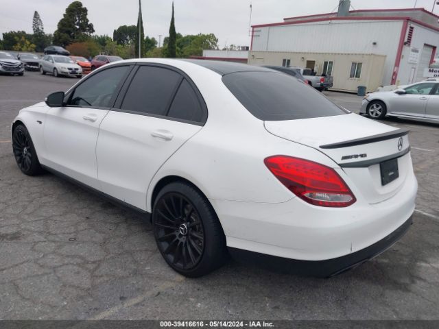 55SWF4JB4FU096286 Mercedes-Benz C 300 Luxury/sport