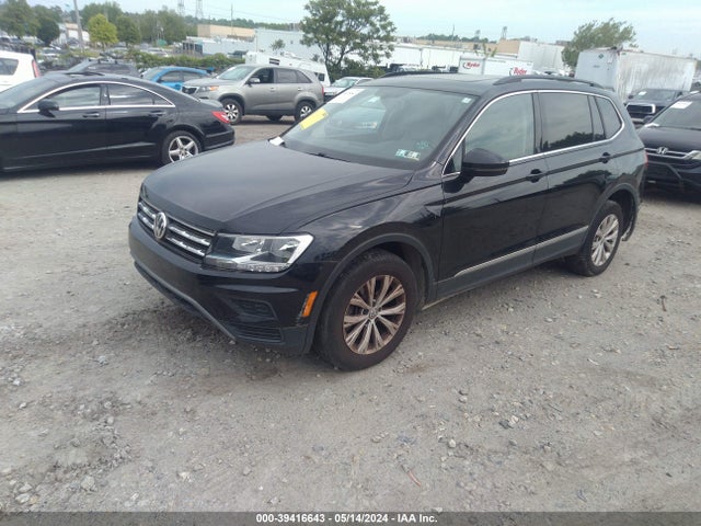 3VV2B7AX3JM056537 Volkswagen Tiguan 2.0t Se/2.0t Sel