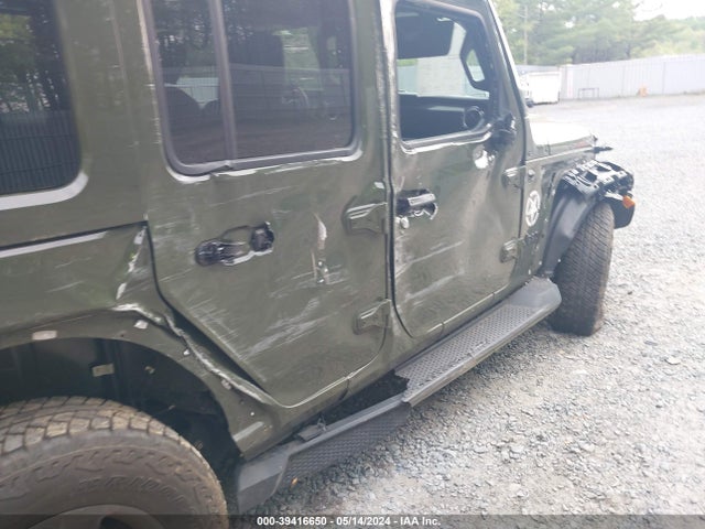 1C4HJXENXMW591521 Jeep Wrangler Unlimited Sahara Altitude 4x4