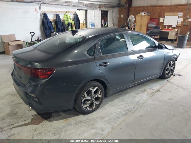 KIA Forte Lxs 2019 3KPF24AD2KE032522 Image 4